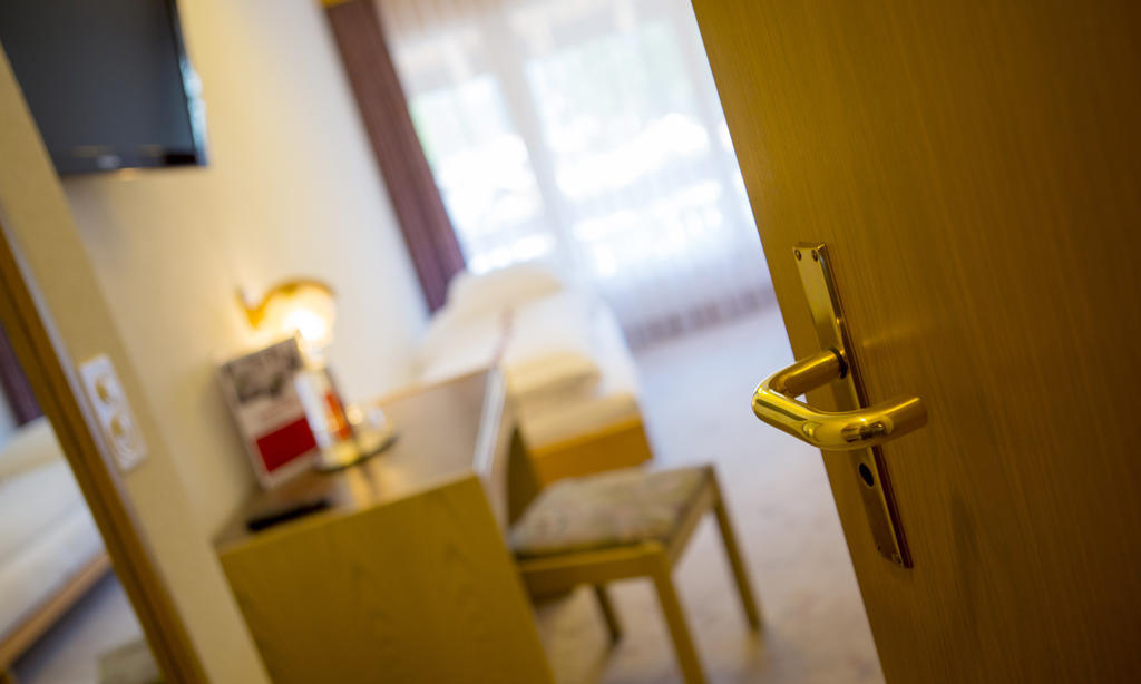Artemis Easy Stay Self Check In-Out Saas-Fee Exterior photo